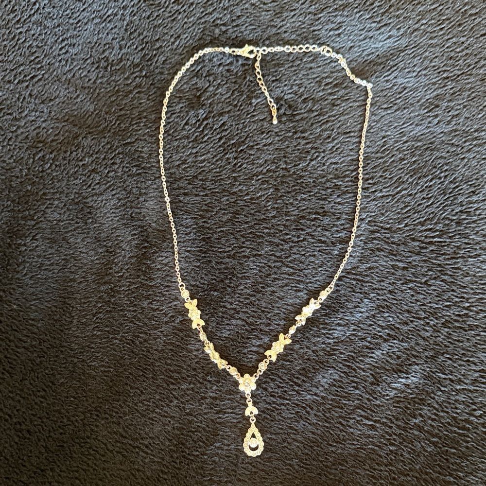 David's Bridal Silver Necklace with Crystal Details Tear Drop design